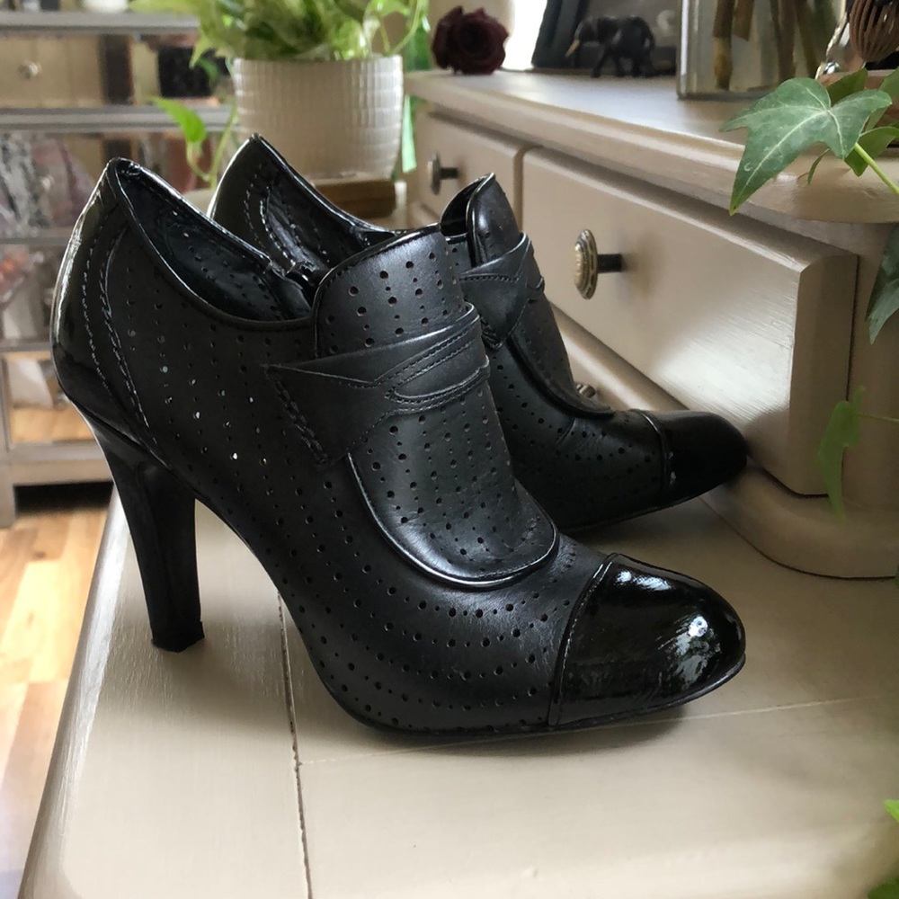 BCBGirls black heels